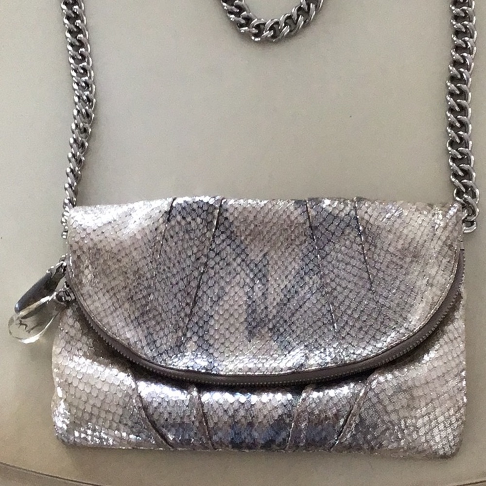 Metallic Silver Python-Effect Chain Crossbody Bag - Picture 2 of 6